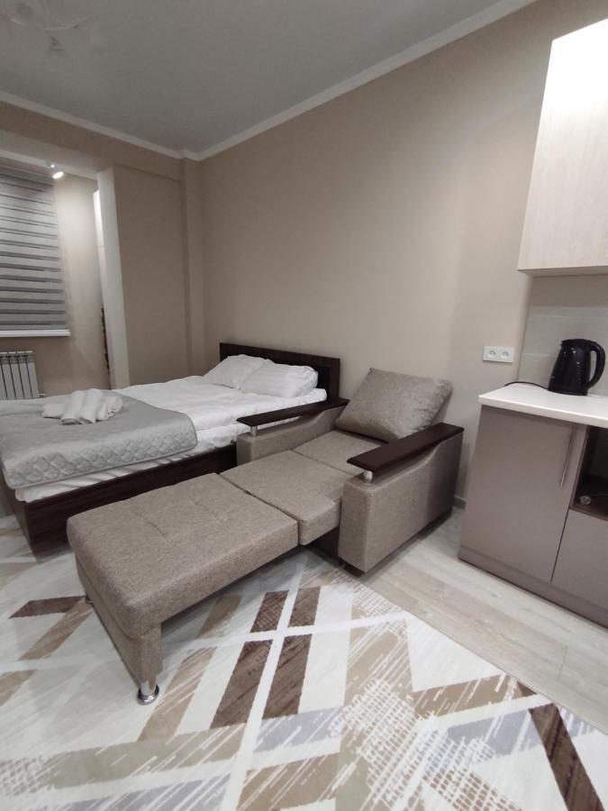 Уютная Квартира-Студия Жк Lotus Terrace Apartment Almaty Exterior photo