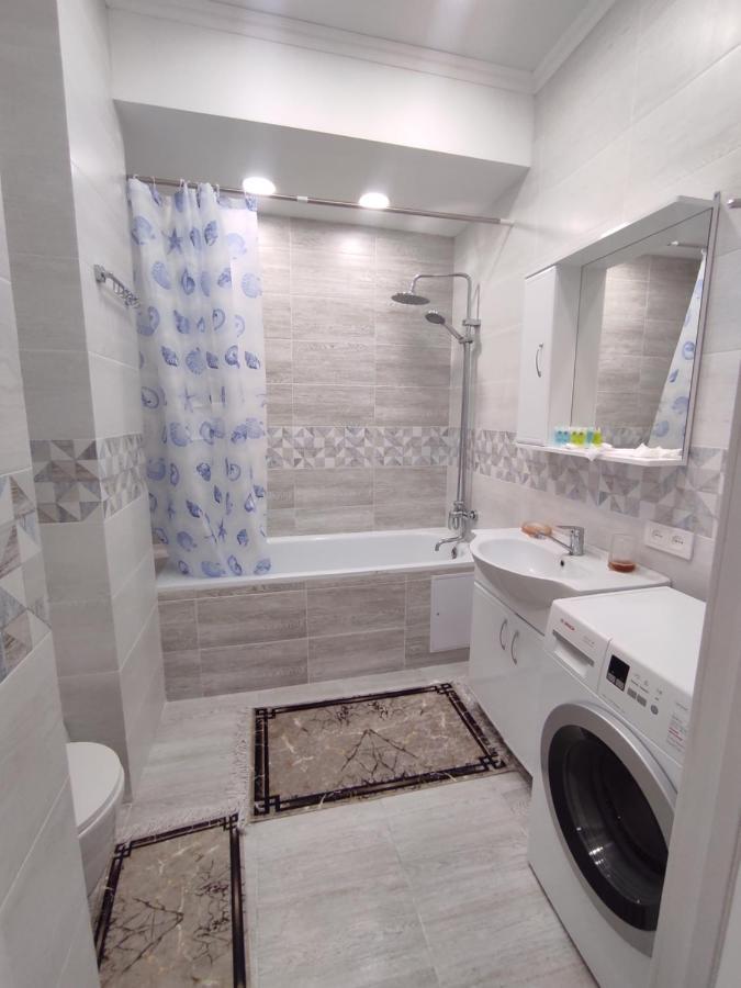 Уютная Квартира-Студия Жк Lotus Terrace Apartment Almaty Exterior photo